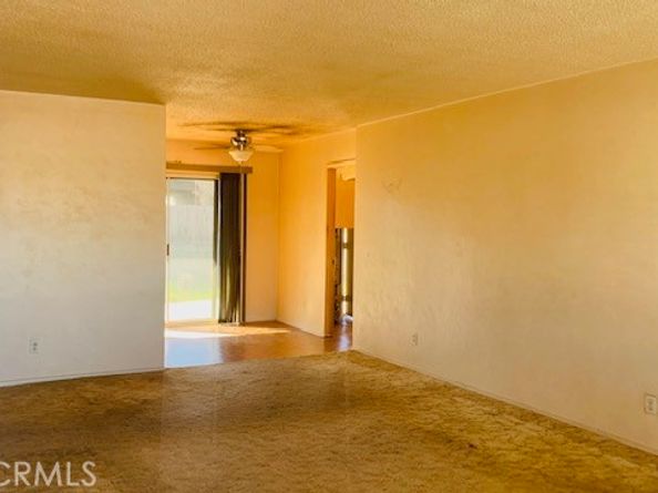 8727 Cottonwood Avenue, Santee CA 92071