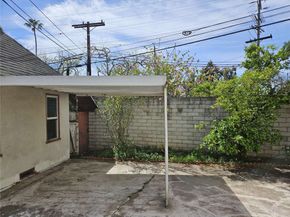 2642 Manning Avenue, Los Angeles CA 90064