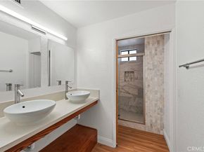 1832 Redcliff Street, Los Angeles CA 90026