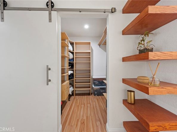 1832 Redcliff Street, Los Angeles CA 90026