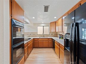 1832 Redcliff Street, Los Angeles CA 90026