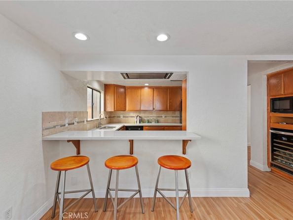 1832 Redcliff Street, Los Angeles CA 90026