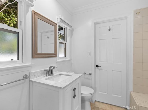 1744 Stanton Avenue, Glendale CA 91201