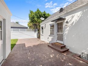 1744 Stanton Avenue, Glendale CA 91201