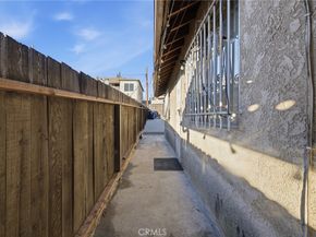 2239 W Sunset Boulevard, Los Angeles CA 90026