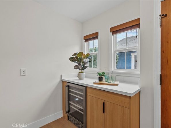 2928 11th, Los Angeles CA 90018