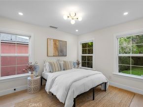 2928 11th, Los Angeles CA 90018