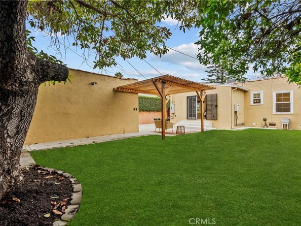 2928 11th, Los Angeles CA 90018