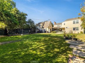 2964 Lombardy Rd, Pasadena CA 91107