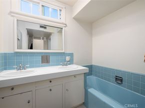 2964 Lombardy Rd, Pasadena CA 91107