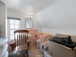 2964 Lombardy Rd, Pasadena CA 91107