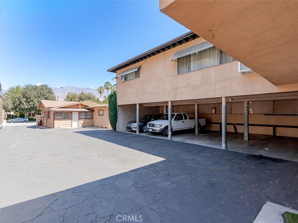 1056 1052 E VILLA Street, Pasadena CA 91106