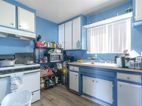 1056 1052 E VILLA Street, Pasadena CA 91106