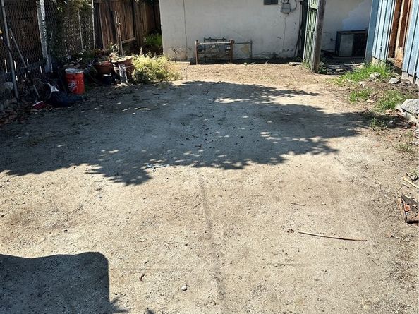 239 E Olive Avenue, Monrovia CA 91016