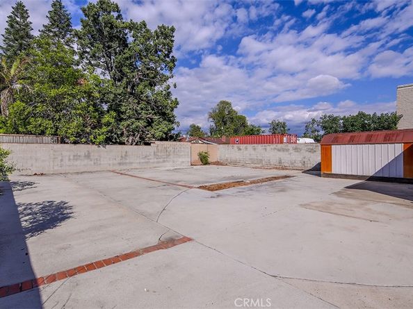 1235 W San Bernardino, Covina CA 91722