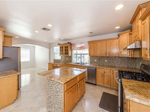 731 S Michillinda Avenue, Pasadena CA 91107