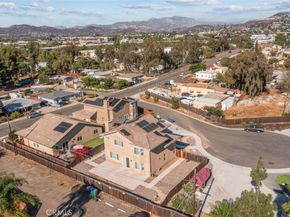 8588 Shanes Way, Santee CA 92071