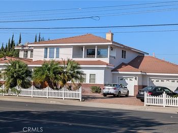 1621 Bryan Ave