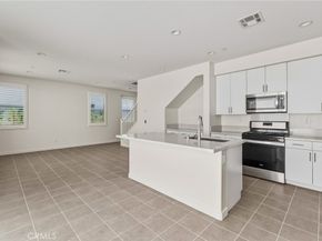 15982 Parkhouse 2, Fontana CA 92336