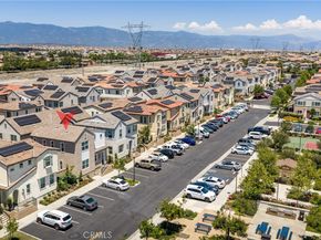 15982 Parkhouse 2, Fontana CA 92336