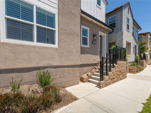15982 Parkhouse 2, Fontana CA 92336