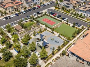 15982 Parkhouse 2, Fontana CA 92336