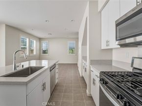 15982 Parkhouse 2, Fontana CA 92336