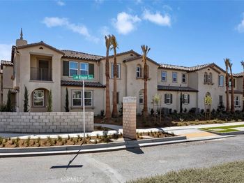 4241 S Hermosa Paseo