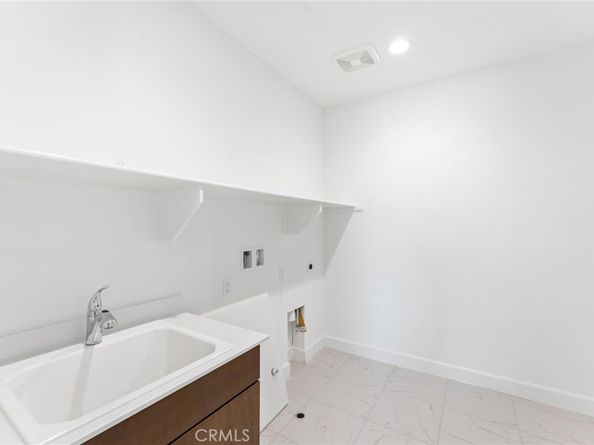 11760 Deerlake Ranch Road, Chatsworth CA 91311