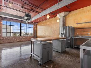 315 E 8th 401, Los Angeles CA 90014