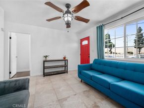 11678 Willowbrook Avenue, Los Angeles CA 90059