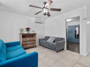 11678 Willowbrook Avenue, Los Angeles CA 90059