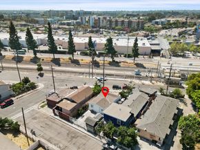 11678 Willowbrook Avenue, Los Angeles CA 90059