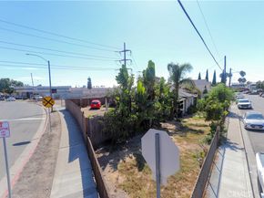 212 E Adams Street, Santa Ana CA 92707