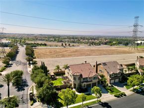 5381 Campania Way, Fontana CA 92336