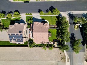 5381 Campania Way, Fontana CA 92336