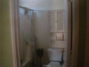 812 W 103rd, Los Angeles CA 90044