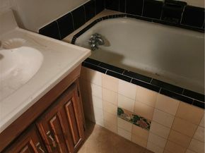 437 W 81st Street, Los Angeles CA 90003