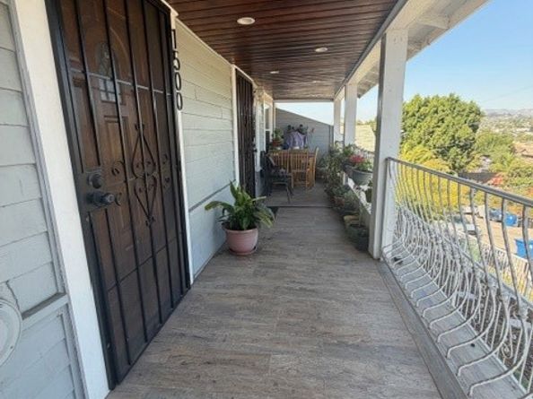 1500 Allison, Los Angeles CA 90026