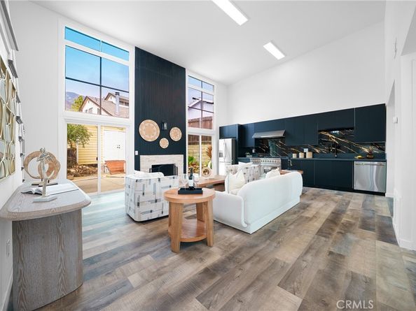 2423 Rockdell, La Crescenta CA 91214