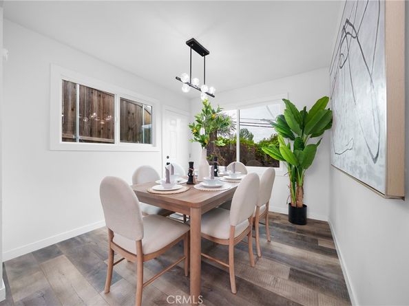 2423 Rockdell, La Crescenta CA 91214