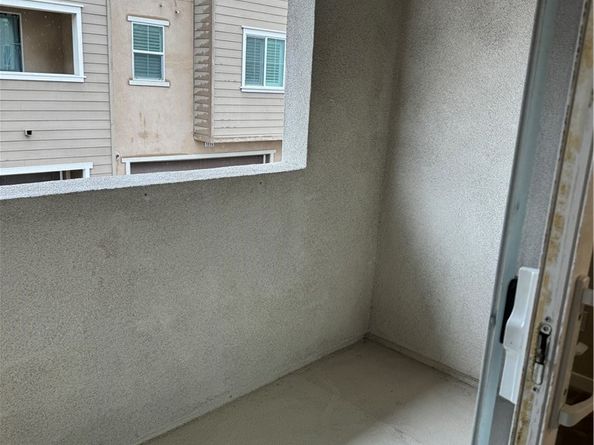 1074 Newberry Lane, Claremont CA 91711