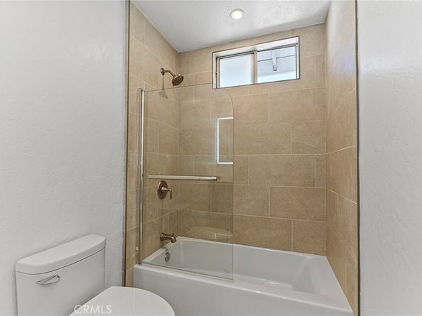 619 N Wilson Avenue A, Pasadena CA 91106