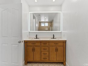 619 N Wilson Avenue A, Pasadena CA 91106