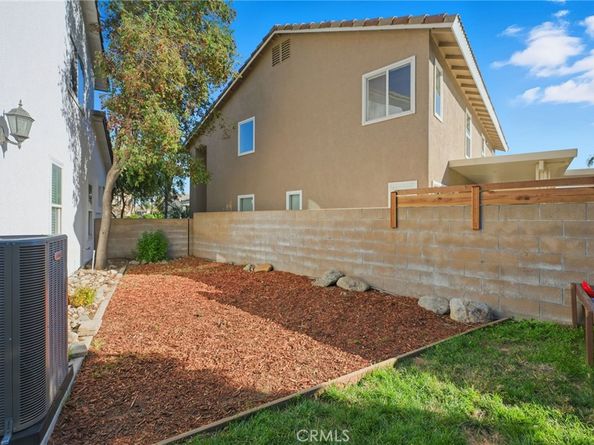 5498 Withers Avenue, Fontana CA 92336