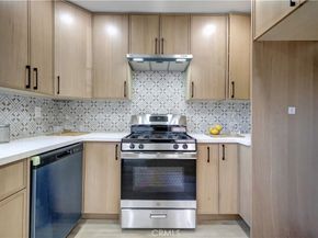 3515 S Norton Avenue, Los Angeles CA 90018