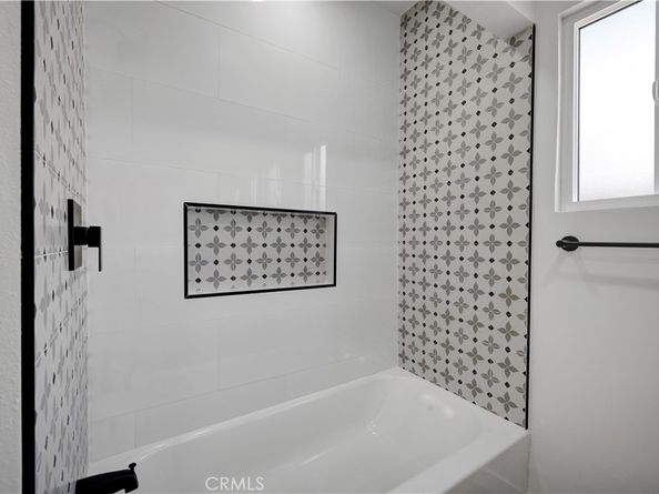 3515 S Norton Avenue, Los Angeles CA 90018