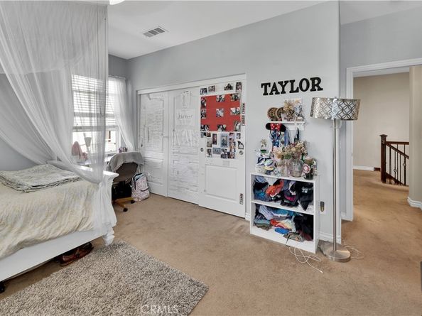 14668 Stageline Lane, Fontana CA 92336