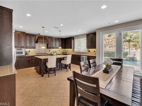 14668 Stageline Lane, Fontana CA 92336