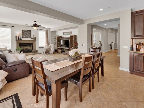 14668 Stageline Lane, Fontana CA 92336